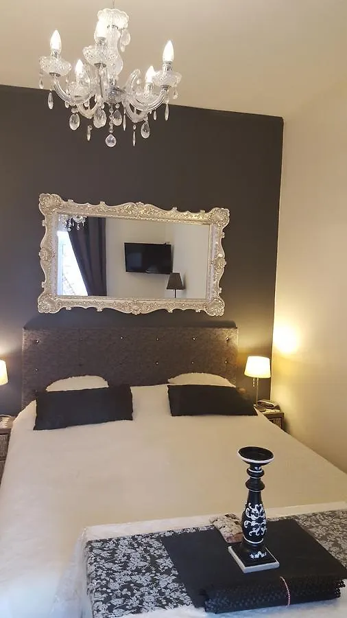 Pension Zee en Duinzicht Zandvoort 0*,